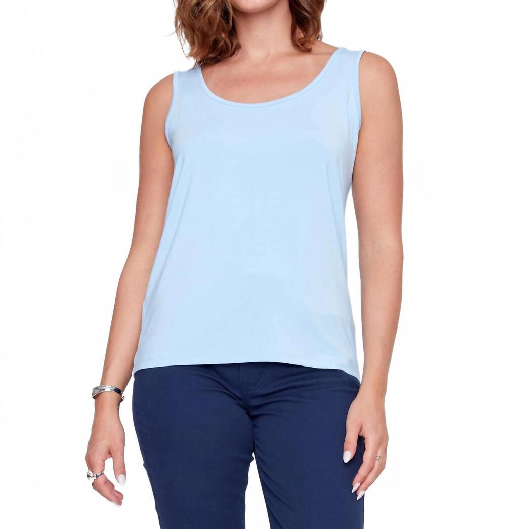 NEW COCO Y CLUB crewneck tank top in sky blue